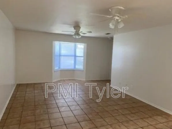 16150 Shoshone Dr, Tyler, TX 75703