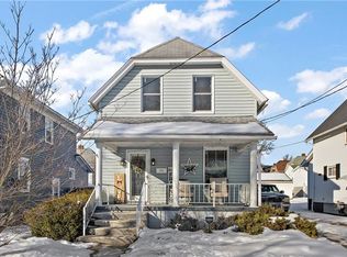 304 Jefferson Ave, Ellwood City, PA 16117