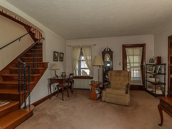3rd image of 5862 Lotusdale Dr