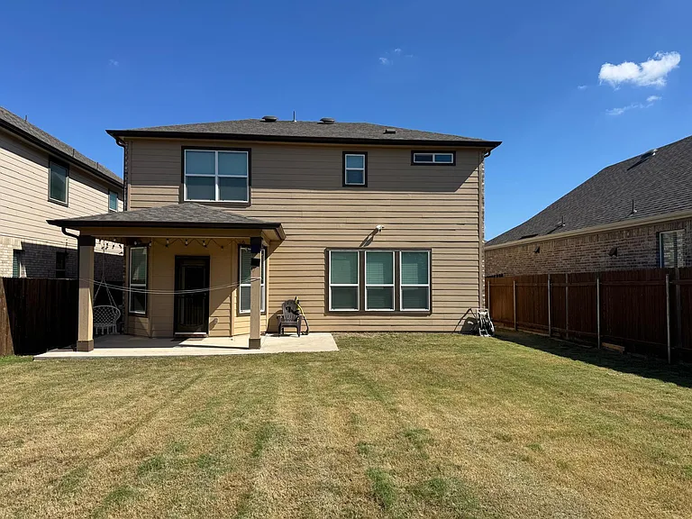 505 Weizenbock Ln — Photo 34