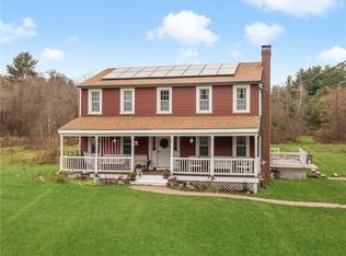 1803 Snake Hill Rd, Glocester, RI 02814