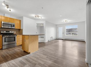 Clareview Junction, Edmonton, AB T5Y 0E6