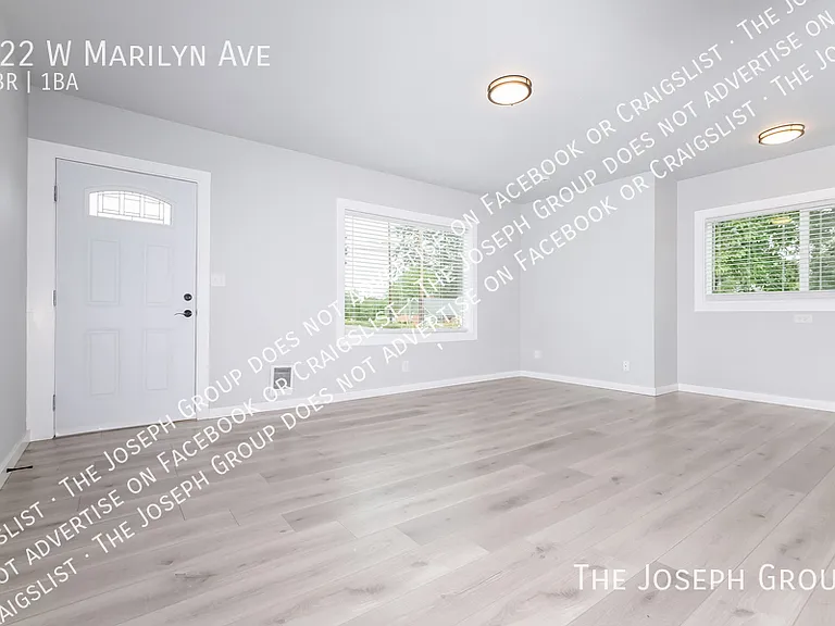 222 W Marilyn Ave — Photo 5