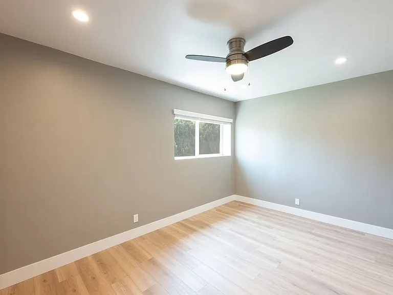 14857 Hartsook St #6 — Photo 38
