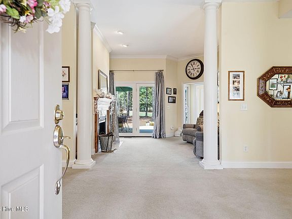 3rd image of 52 Greyabbey Drive