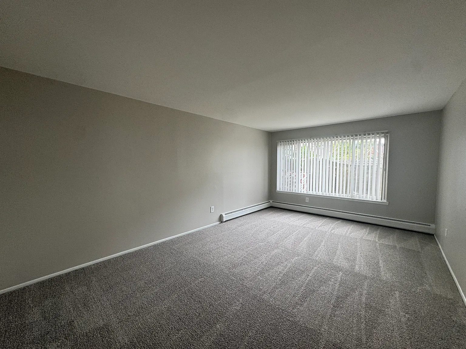 249 Chestnut Apartments - Unit 106 — Photo 3