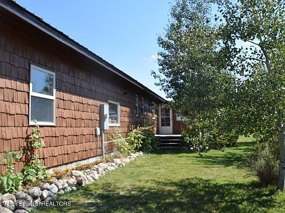 2nd image of 3333 Alta Vista Dr