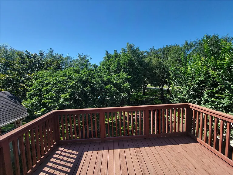 22311 Claysprings Ln — Photo 31