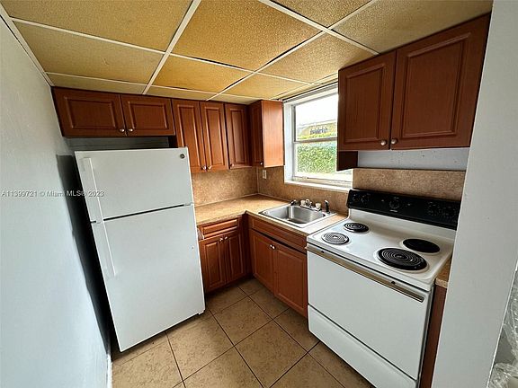 2nd image of 3130 NW 21st Ct #3