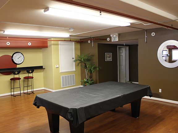 Club room