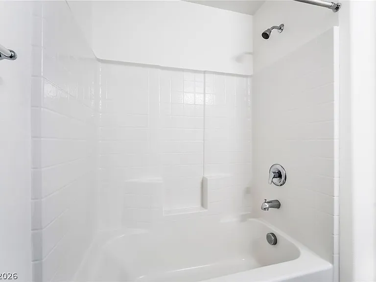 12184 Mojave Gold Rd #2 — Photo 19
