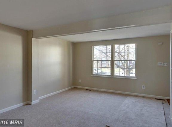 4th image of 12893 Effingham Ct