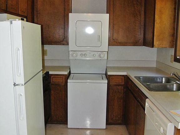 5th image of 1754 SE Lilly Pl #3853673
