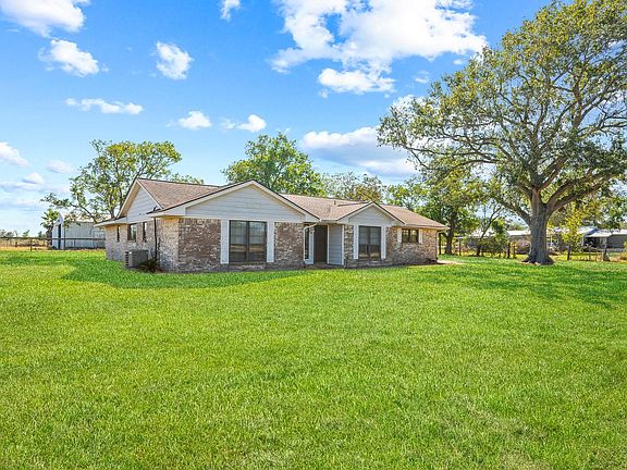 4th image of 4306 E Fm 1462 Rd