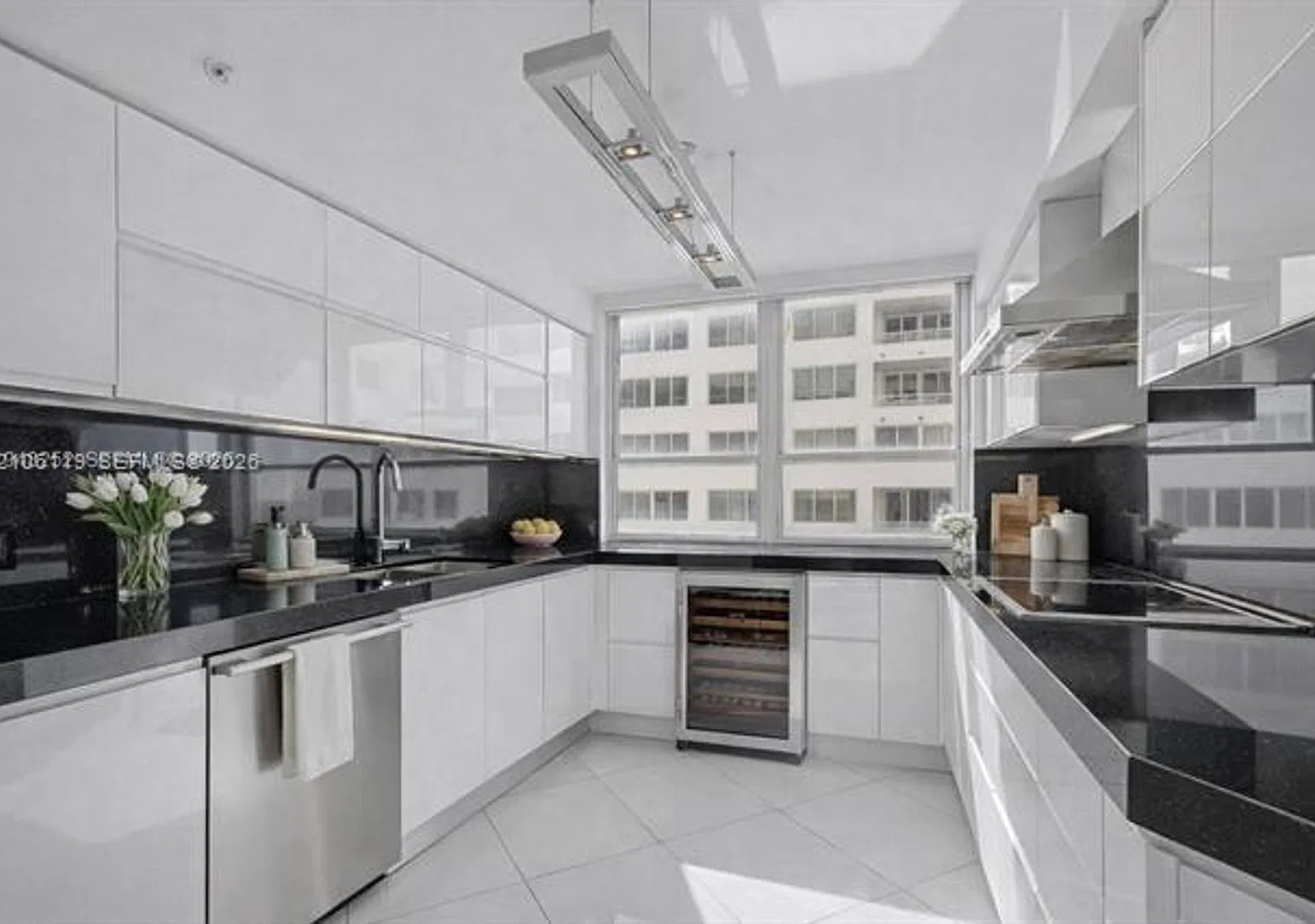 5025 Collins Ave cu-903, Miami Beach, FL 33140 — Photo 1