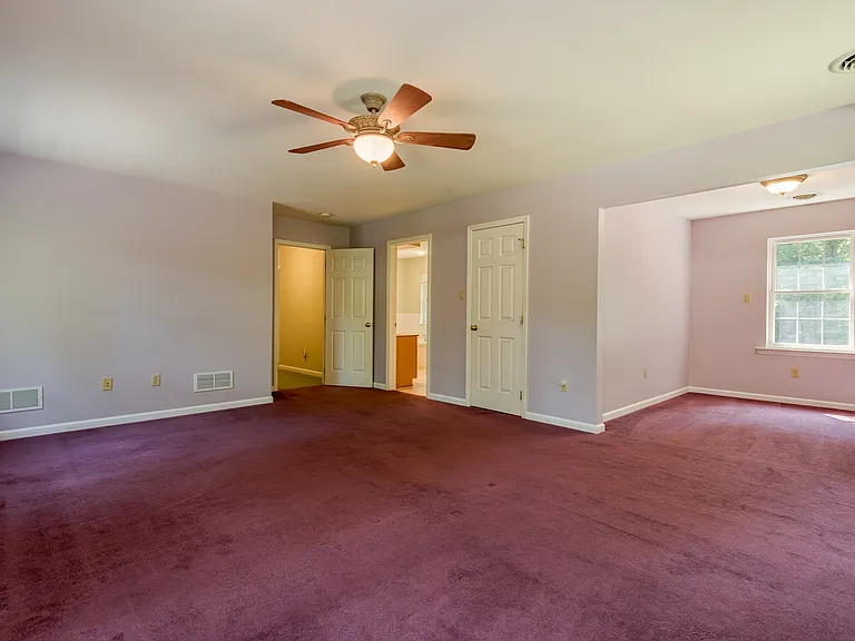 80 Hillbrook Dr — Photo 17