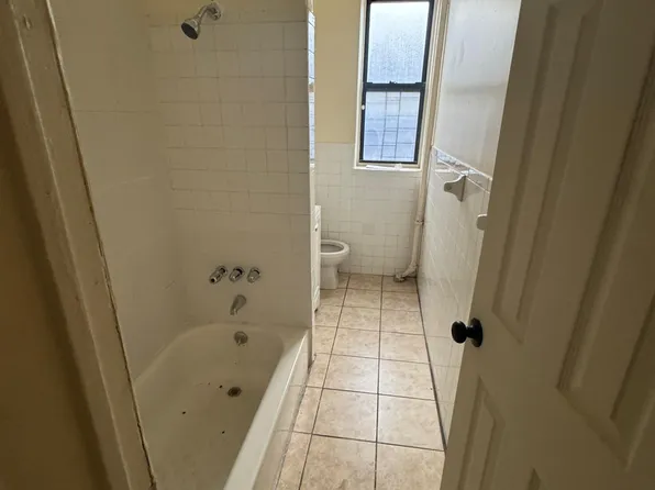 (undisclosed Address), Bronx, NY 10459