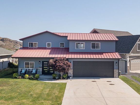 2nd image of 25053 SW Wanapum Street