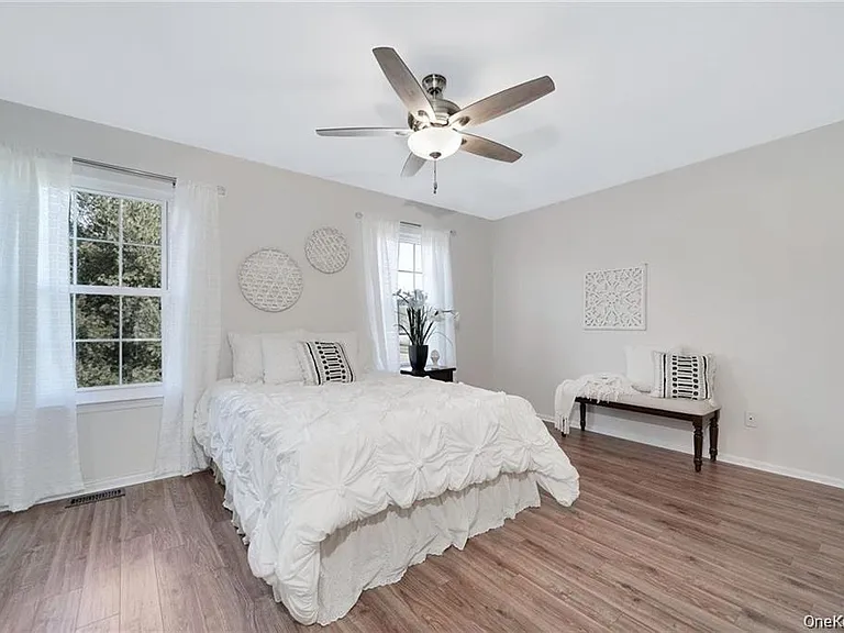 2 Goldsmith Ct — Photo 13