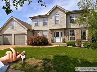 1613 Summers End Ln, Fenton, MO 63026