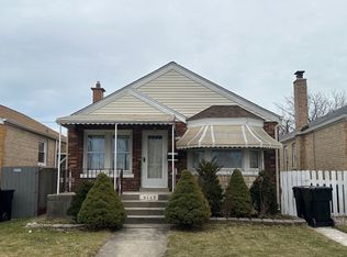 3117 N Oketo Ave, Chicago, IL