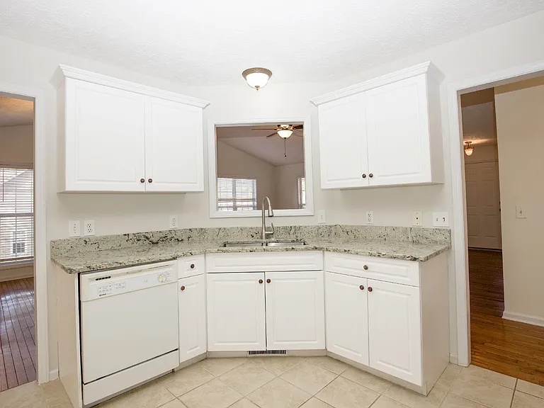 8 Moore Dr — Photo 14