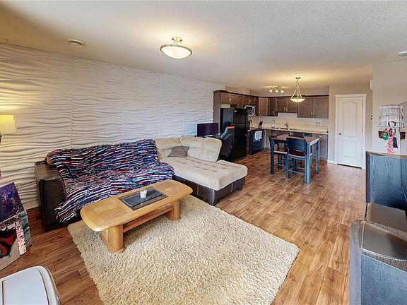 3rd image of UNIT 216-1220 Empress STREET