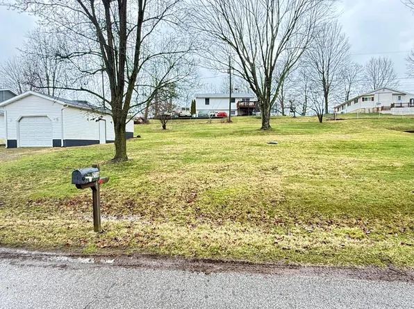 216 Summit Rd, Thornville, OH 43076
