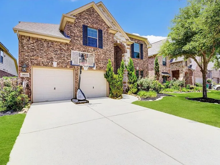 9977 Norhill Heights Ln — Photo 1