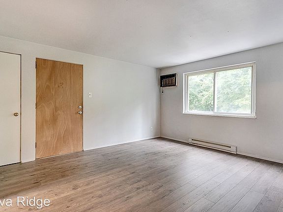 2nd image of 1710 Oak Avenue Ext APT C