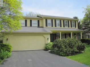 898 Apple Creek Dr, Perrysburg, OH 43551