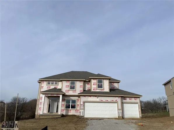 9014 N Denver Ave, Kansas City, MO 64156