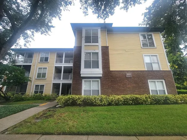10020 Strafford Oak Ct APT 923, Tampa, FL 33624