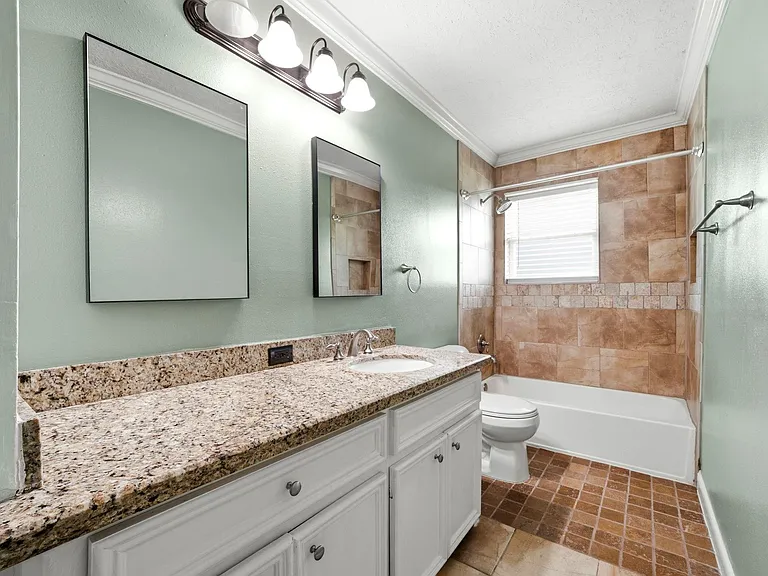 11102 Endicott Ln — Photo 19