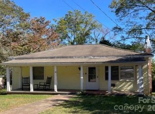 138 N Meridian St, Rutherfordton, NC 28139