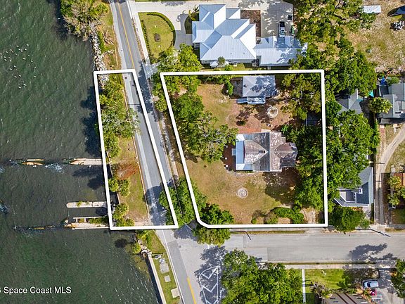 3rd image of 1101 Rockledge Dr