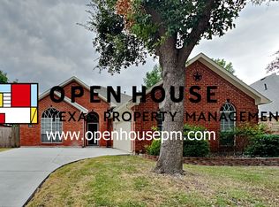 1705 Bershire Ct, Lewisville, TX 75028