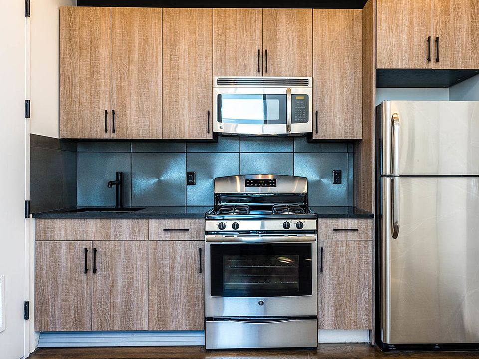 1st image of 415 Suydam St #2G