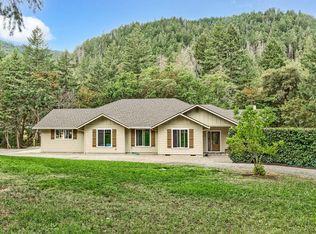 790 Savage Creek Rd, Grants Pass, OR 97527
