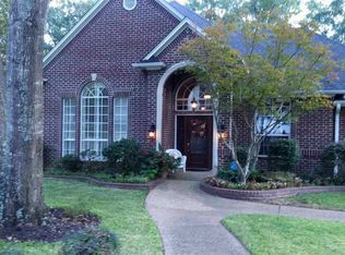 2006 Pinehurst St, Tyler, TX 75703