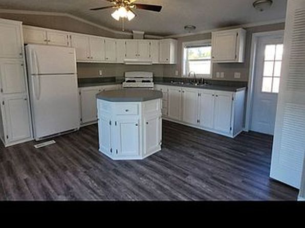 913 N Taylorville Blvd #63