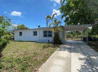 1140 Navajo Ave, Lehigh Acres, FL 33936