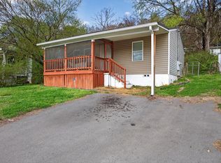 145 Signal Hills Dr, Chattanooga, TN 37405