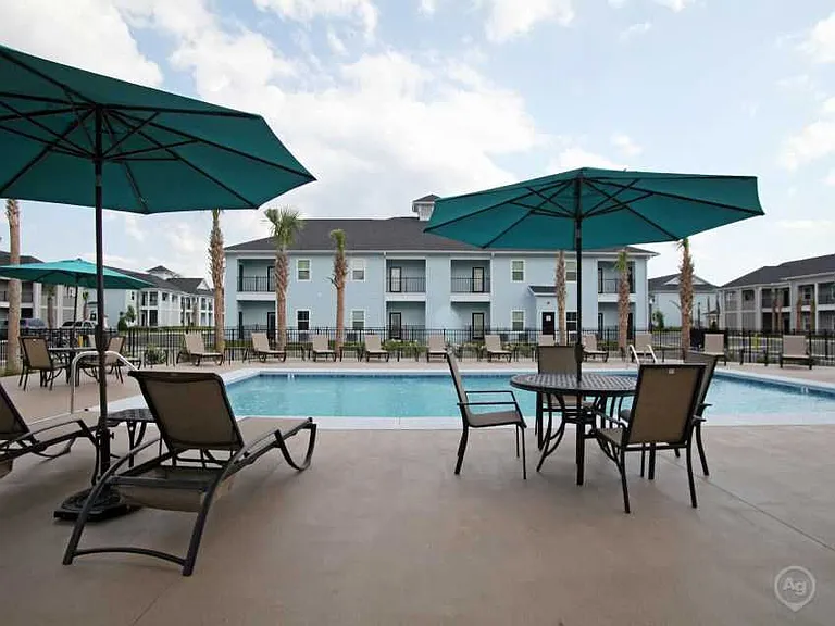 Perdido Isle Apartment Homes — Photo 6