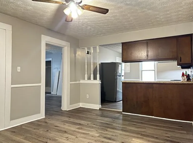 130 N Main St #130 photo 1