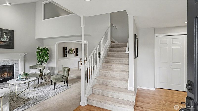 4th image of 23926 25th Drive SE