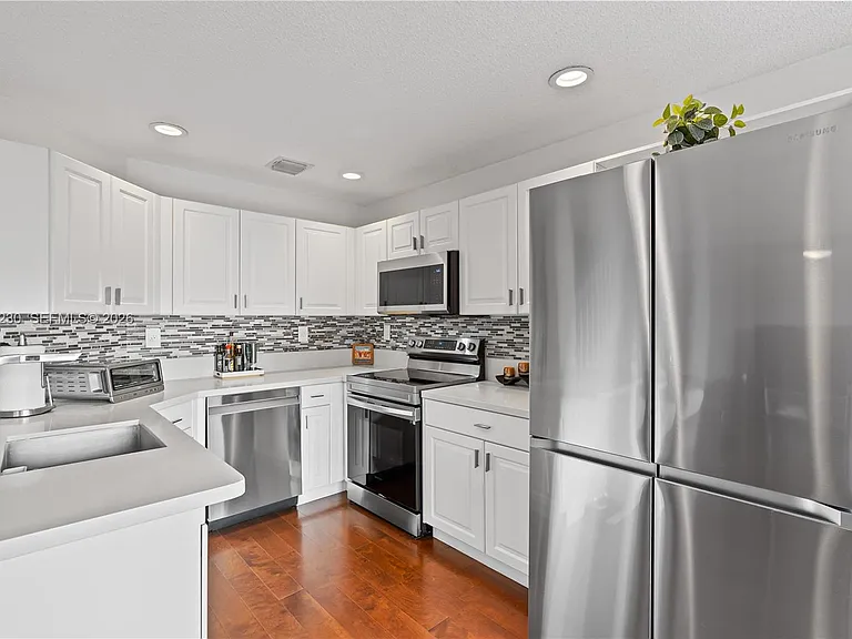 5115 NW 116th Ave — Photo 11
