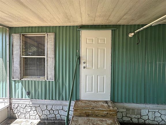 3rd image of 3010 SW 89th Pl