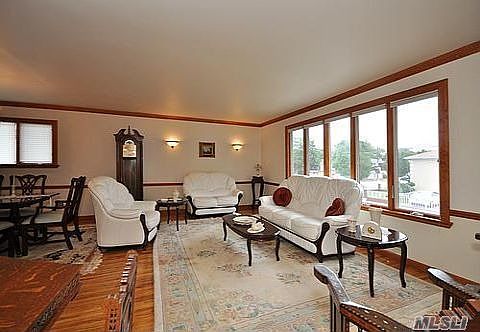 2nd image of 16208 86th St
