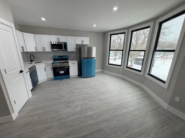 194 N Lake Ave, 194 N Lake Ave Unit 2, Albany, NY 12206